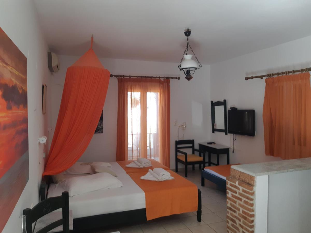 Pagali Hotel Ormos Aigialis Экстерьер фото