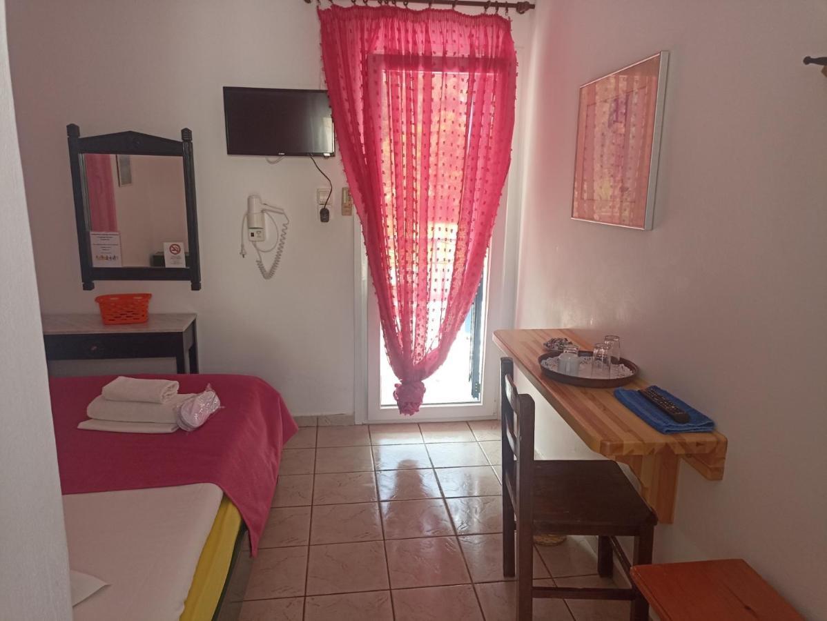 Pagali Hotel Ormos Aigialis Экстерьер фото
